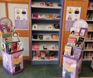 Estantería Violeta Mini